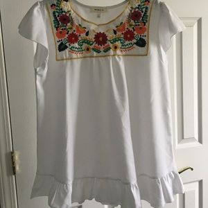 NWOT embroidered top from Dottie Couture boutique
